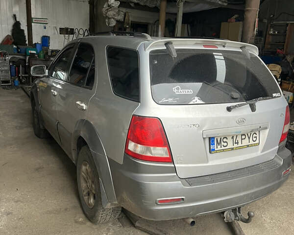 Сірий Кіа Соренто, об'ємом двигуна 0 л та пробігом 250 тис. км за 3600 $, фото 2 на Automoto.ua