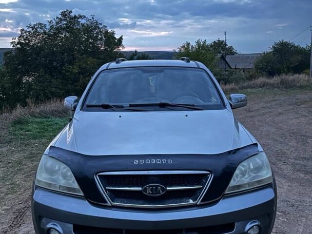 Киа Соренто 2004 в Краматорске на Automoto.ua Серый Киа Соренто, объемом двигателя 2.5 л и пробегом 353 тыс. км за 4500 $, фото 21 на Automoto.ua