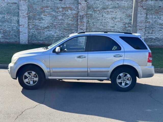 Сірий Кіа Соренто, об'ємом двигуна 2.5 л та пробігом 227 тис. км за 4500 $, фото 5 на Automoto.ua