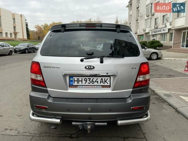 Серый Киа Соренто, объемом двигателя 2.5 л и пробегом 238 тыс. км за 7500 $, фото 10 на Automoto.ua