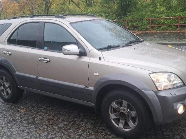 Киа Соренто 2005 в Хусте на Automoto.ua Серый Киа Соренто, объемом двигателя 0 л и пробегом 280 тыс. км за 3600 $, фото 2 на Automoto.ua