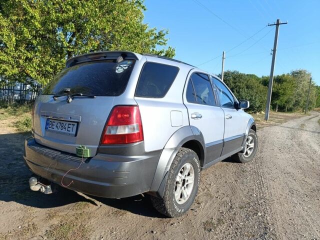 Сірий Кіа Соренто, об'ємом двигуна 2.5 л та пробігом 267 тис. км за 5300 $, фото 5 на Automoto.ua