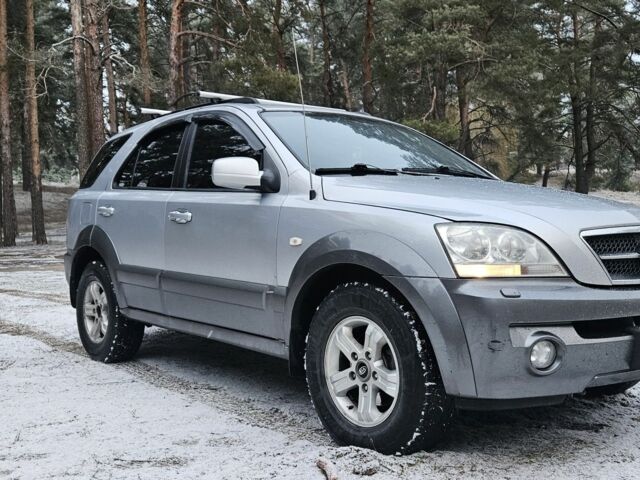 Сірий Кіа Соренто, об'ємом двигуна 2.5 л та пробігом 366 тис. км за 7000 $, фото 8 на Automoto.ua