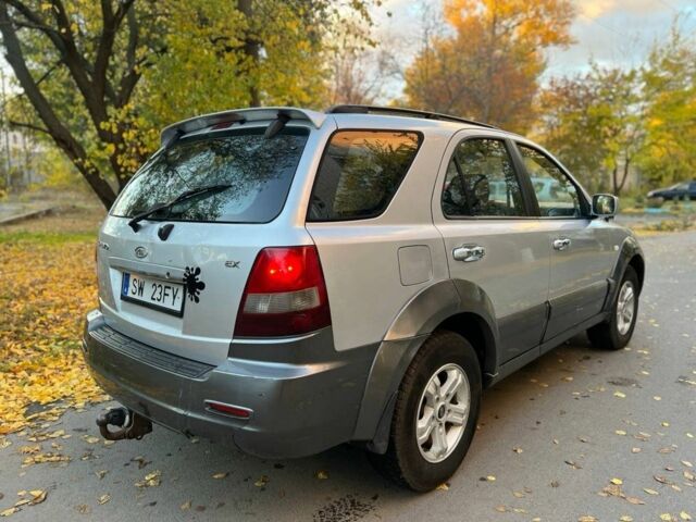 Киа Соренто 2005 в Синельниковом на Automoto.ua Серый Киа Соренто, объемом двигателя 2.5 л и пробегом 100 тыс. км за 3850 $, фото 9 на Automoto.ua