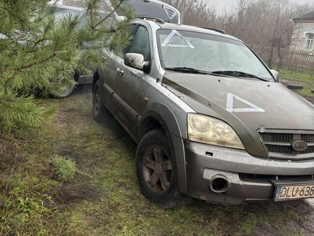 Серый Киа Соренто, объемом двигателя 2.5 л и пробегом 304 тыс. км за 3300 $, фото 1 на Automoto.ua