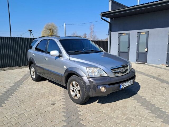 Сірий Кіа Соренто, об'ємом двигуна 0 л та пробігом 250 тис. км за 3999 $, фото 9 на Automoto.ua