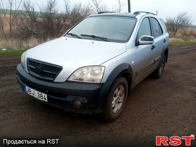 Серый Киа Соренто, объемом двигателя 25 л и пробегом 312 тыс. км за 4900 $, фото 2 на Automoto.ua