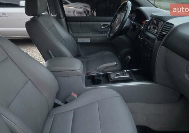 Киа Соренто 2005 в Тячеве на Automoto.ua Серый Киа Соренто, объемом двигателя 2.5 л и пробегом 214 тыс. км за 6550 $, фото 14 на Automoto.ua