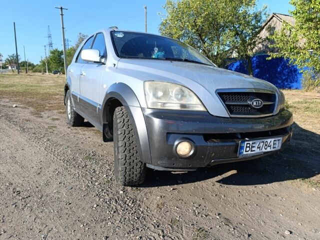 Сірий Кіа Соренто, об'ємом двигуна 2.5 л та пробігом 267 тис. км за 5300 $, фото 1 на Automoto.ua