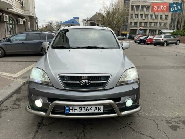 Серый Киа Соренто, объемом двигателя 2.5 л и пробегом 238 тыс. км за 7500 $, фото 6 на Automoto.ua