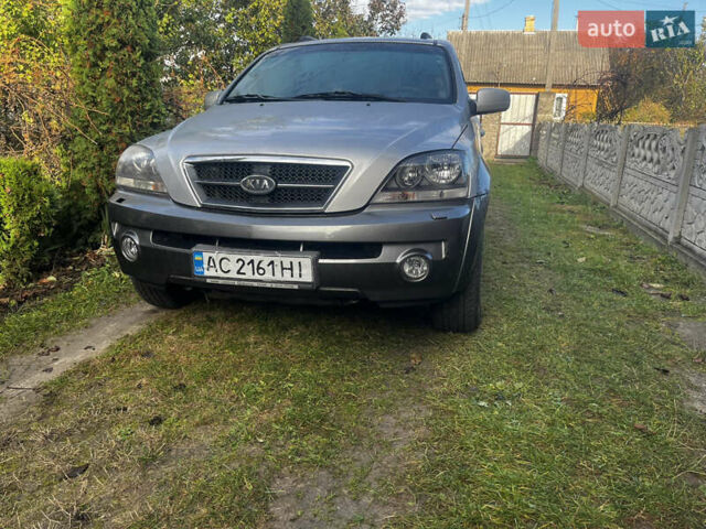 Сірий Кіа Соренто, об'ємом двигуна 2.5 л та пробігом 207 тис. км за 6800 $, фото 2 на Automoto.ua