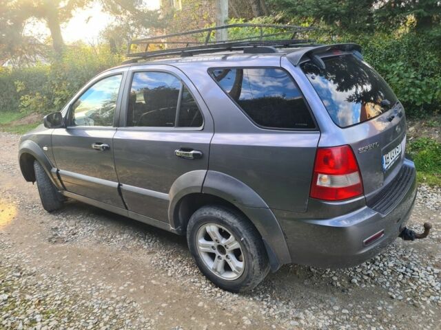 Киа Соренто 2005 в Коломые на Automoto.ua Серый Киа Соренто, объемом двигателя 0 л и пробегом 111 тыс. км за 3099 $, фото 1 на Automoto.ua