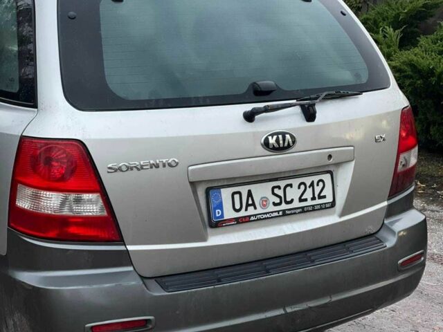 Серый Киа Соренто, объемом двигателя 2.5 л и пробегом 220 тыс. км за 3200 $, фото 5 на Automoto.ua