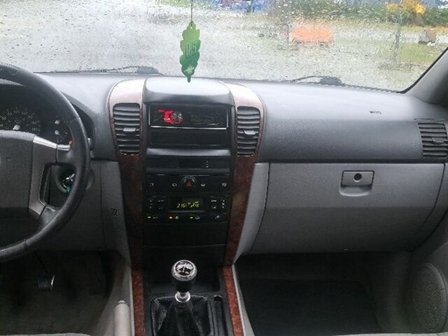 Киа Соренто 2005 в Хусте на Automoto.ua Серый Киа Соренто, объемом двигателя 0 л и пробегом 280 тыс. км за 3600 $, фото 4 на Automoto.ua