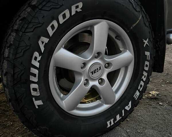 Киа Соренто 2005 в Белгород-Днестровском на Automoto.ua Серый Киа Соренто, объемом двигателя 2.5 л и пробегом 236 тыс. км за 7700 $, фото 18 на Automoto.ua