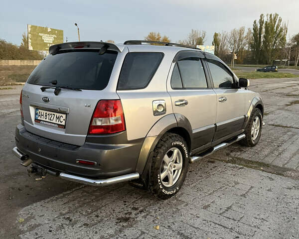 Киа Соренто 2005 в Белгород-Днестровском на Automoto.ua Серый Киа Соренто, объемом двигателя 2.5 л и пробегом 236 тыс. км за 7700 $, фото 5 на Automoto.ua