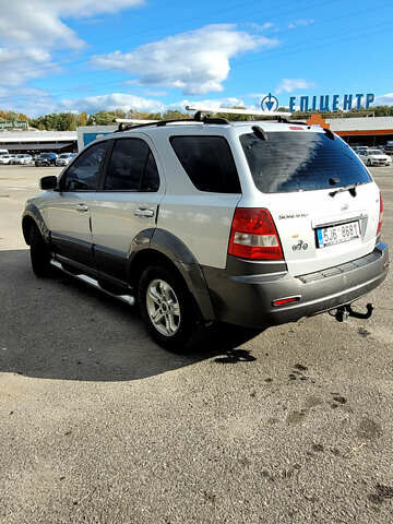 Киа Соренто 2005 в Ужгороде на Automoto.ua Серый Киа Соренто, объемом двигателя 2.5 л и пробегом 285 тыс. км за 3000 $, фото 10 на Automoto.ua