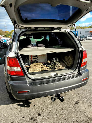 Киа Соренто 2005 в Ужгороде на Automoto.ua Серый Киа Соренто, объемом двигателя 2.5 л и пробегом 285 тыс. км за 3000 $, фото 7 на Automoto.ua