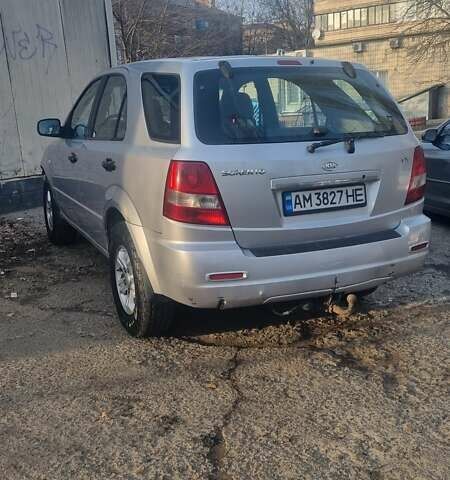 Сірий Кіа Соренто, об'ємом двигуна 2.5 л та пробігом 297 тис. км за 4200 $, фото 4 на Automoto.ua