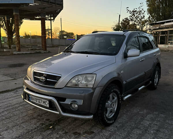 Киа Соренто 2005 в Белгород-Днестровском на Automoto.ua Серый Киа Соренто, объемом двигателя 2.5 л и пробегом 236 тыс. км за 7700 $, фото 2 на Automoto.ua