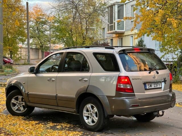 Киа Соренто 2005 в Синельниковом на Automoto.ua Серый Киа Соренто, объемом двигателя 2.5 л и пробегом 100 тыс. км за 3850 $, фото 4 на Automoto.ua