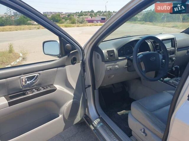 Сірий Кіа Соренто, об'ємом двигуна 2.5 л та пробігом 228 тис. км за 7100 $, фото 8 на Automoto.ua