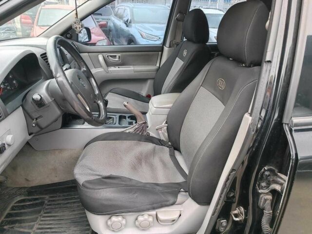 Сірий Кіа Соренто, об'ємом двигуна 2.4 л та пробігом 300 тис. км за 6480 $, фото 14 на Automoto.ua