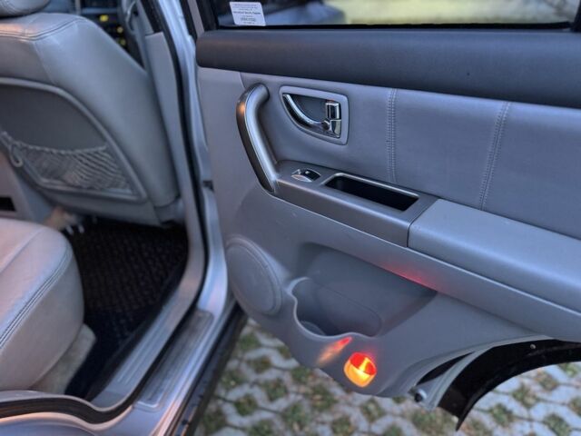 Сірий Кіа Соренто, об'ємом двигуна 2.5 л та пробігом 150 тис. км за 3800 $, фото 12 на Automoto.ua