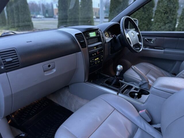 Сірий Кіа Соренто, об'ємом двигуна 2.5 л та пробігом 150 тис. км за 3800 $, фото 14 на Automoto.ua