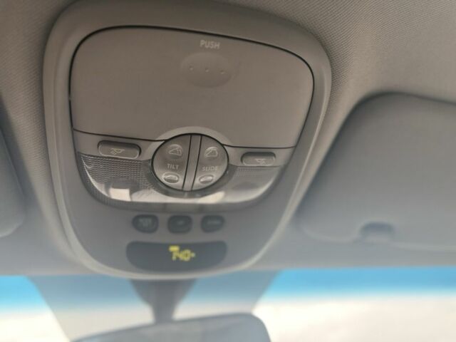 Серый Киа Соренто, объемом двигателя 2.5 л и пробегом 220 тыс. км за 5200 $, фото 3 на Automoto.ua