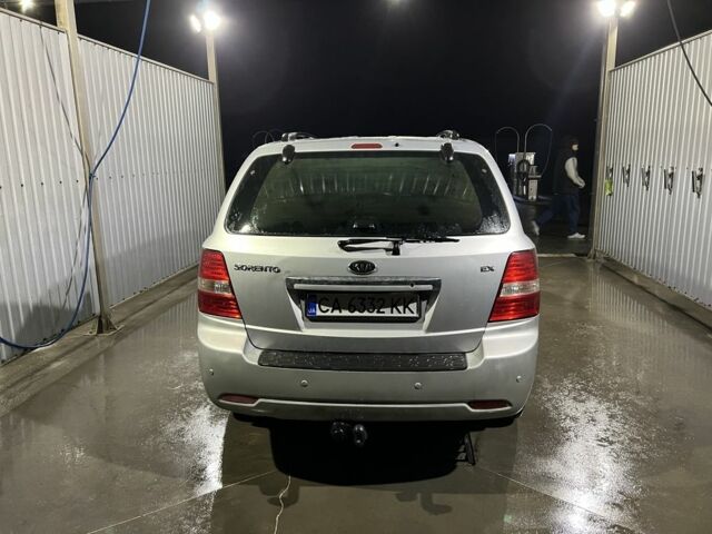 Серый Киа Соренто, объемом двигателя 2.5 л и пробегом 345 тыс. км за 6200 $, фото 7 на Automoto.ua