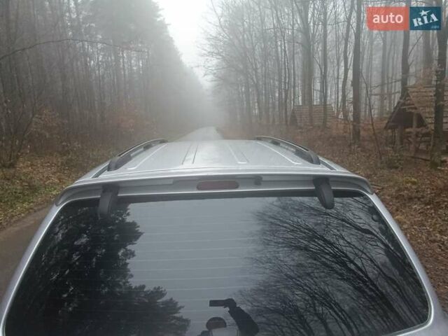 Серый Киа Соренто, объемом двигателя 2.5 л и пробегом 237 тыс. км за 8844 $, фото 28 на Automoto.ua