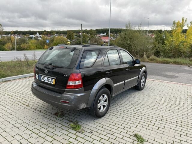 Серый Киа Соренто, объемом двигателя 2.5 л и пробегом 225 тыс. км за 4627 $, фото 2 на Automoto.ua