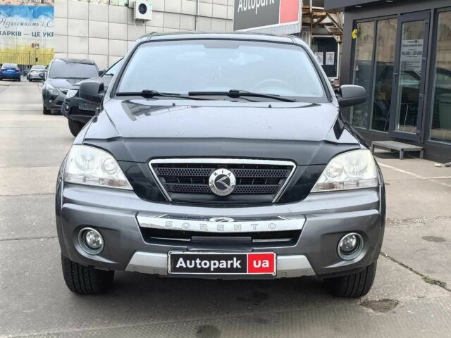 Сірий Кіа Соренто, об'ємом двигуна 2.4 л та пробігом 300 тис. км за 6480 $, фото 1 на Automoto.ua