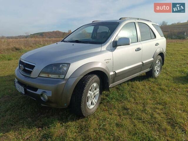 Серый Киа Соренто, объемом двигателя 2.5 л и пробегом 300 тыс. км за 7500 $, фото 14 на Automoto.ua