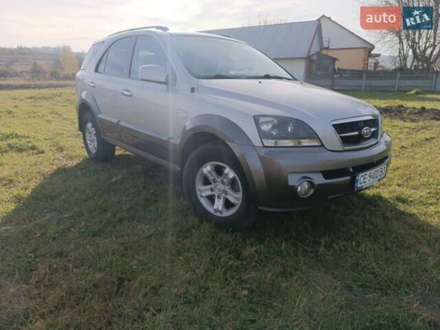 Серый Киа Соренто, объемом двигателя 2.5 л и пробегом 300 тыс. км за 7500 $, фото 12 на Automoto.ua