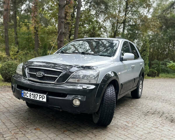 Киа Соренто 2006 в Львове на Automoto.ua Серый Киа Соренто, объемом двигателя 2.5 л и пробегом 249 тыс. км за 5150 $, фото 1 на Automoto.ua