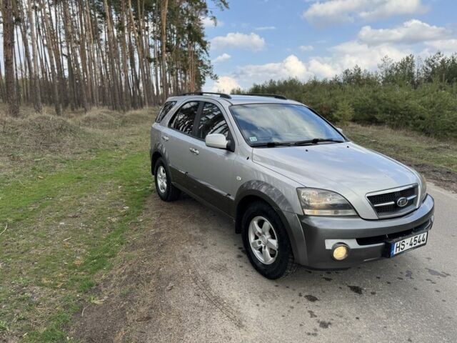 Серый Киа Соренто, объемом двигателя 2.5 л и пробегом 263 тыс. км за 5250 $, фото 6 на Automoto.ua