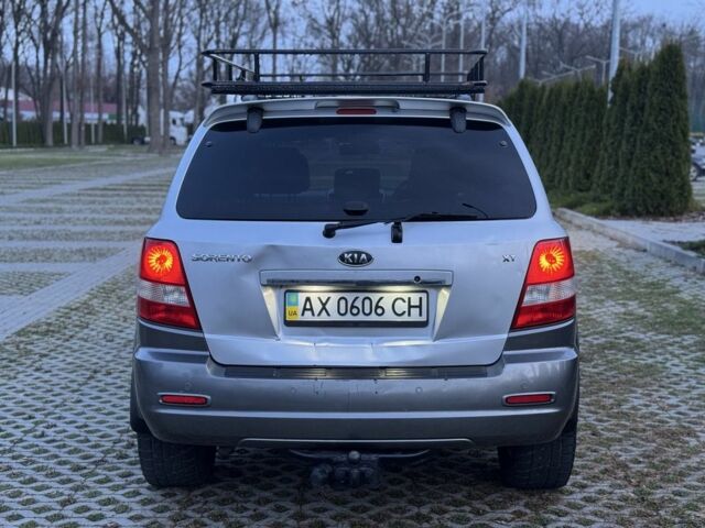 Сірий Кіа Соренто, об'ємом двигуна 2.5 л та пробігом 150 тис. км за 3800 $, фото 4 на Automoto.ua