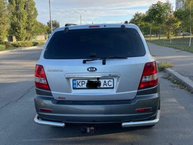 Киа Соренто 2006 в Запорожье на Automoto.ua Серый Киа Соренто, объемом двигателя 2.5 л и пробегом 300 тыс. км за 5500 $, фото 3 на Automoto.ua