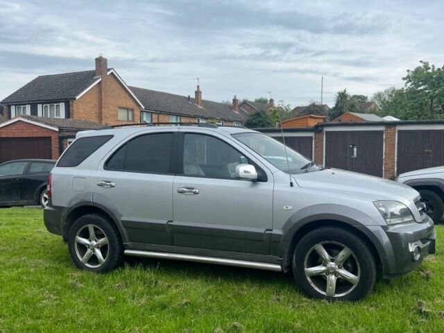 Кіа Соренто 2006 у Изюме на Automoto.ua Сірий Кіа Соренто, об'ємом двигуна 2.5 л та пробігом 228 тис. км за 3500 $, фото 2 на Automoto.ua