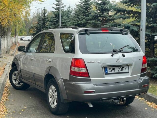 Сірий Кіа Соренто, об'ємом двигуна 2.5 л та пробігом 300 тис. км за 4150 $, фото 5 на Automoto.ua