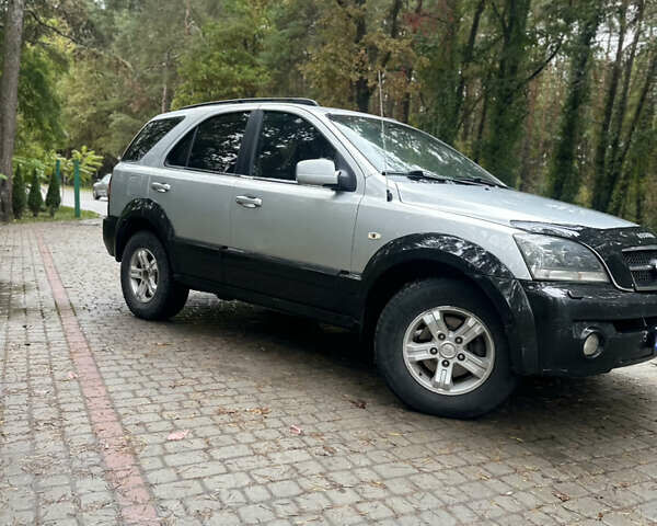 Киа Соренто 2006 в Львове на Automoto.ua Серый Киа Соренто, объемом двигателя 2.5 л и пробегом 249 тыс. км за 5150 $, фото 7 на Automoto.ua