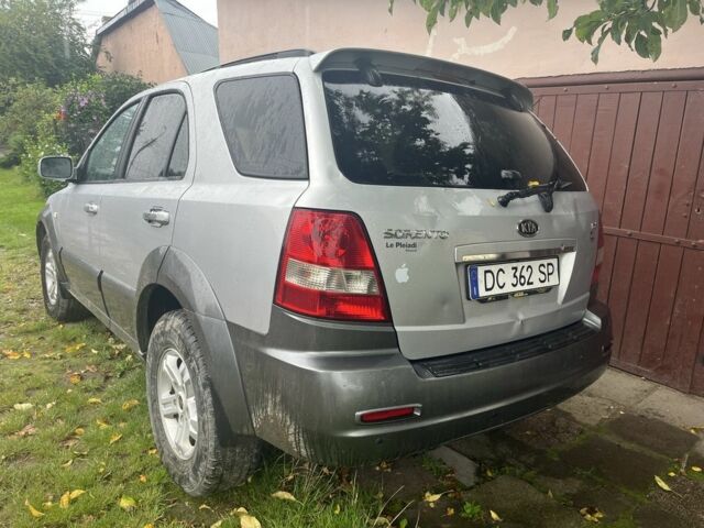 Киа Соренто 2006 в Самборе на Automoto.ua Серый Киа Соренто, объемом двигателя 2.5 л и пробегом 198 тыс. км за 4000 $, фото 3 на Automoto.ua