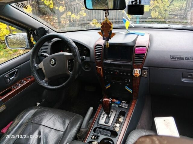 Серый Киа Соренто, объемом двигателя 2 л и пробегом 3 тыс. км за 5434 $, фото 2 на Automoto.ua