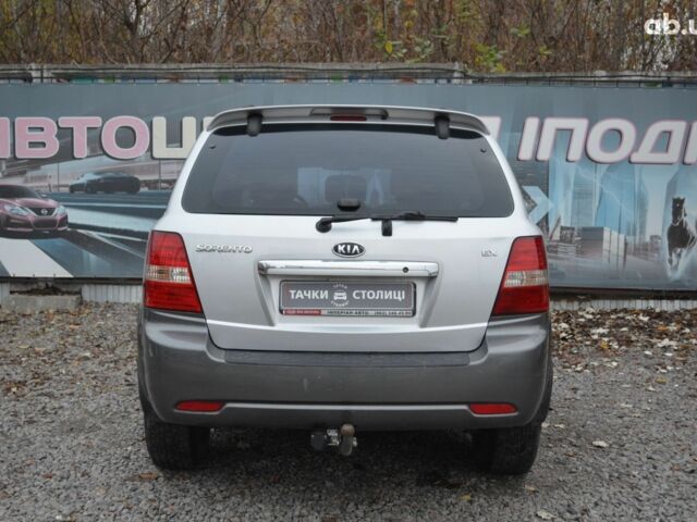 Сірий Кіа Соренто, об'ємом двигуна 0 л та пробігом 129 тис. км за 7700 $, фото 2 на Automoto.ua