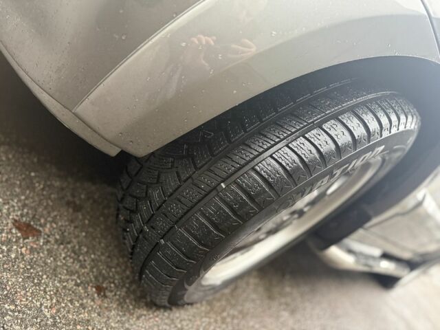 Серый Киа Соренто, объемом двигателя 2.4 л и пробегом 253 тыс. км за 6500 $, фото 2 на Automoto.ua