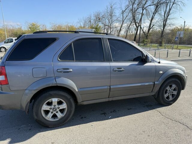 Киа Соренто 2006 в Харькове на Automoto.ua Серый Киа Соренто, объемом двигателя 2.5 л и пробегом 176 тыс. км за 6000 $, фото 1 на Automoto.ua
