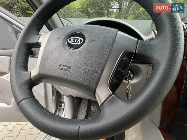 Сірий Кіа Соренто, об'ємом двигуна 3.5 л та пробігом 255 тис. км за 6750 $, фото 31 на Automoto.ua