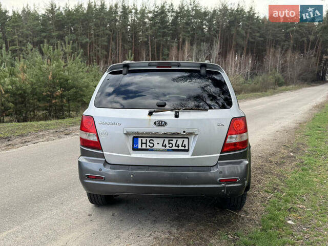 Сірий Кіа Соренто, об'ємом двигуна 2.5 л та пробігом 263 тис. км за 5250 $, фото 4 на Automoto.ua